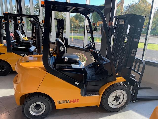 heftruck-terramax-3-ton-1666276176.jpg