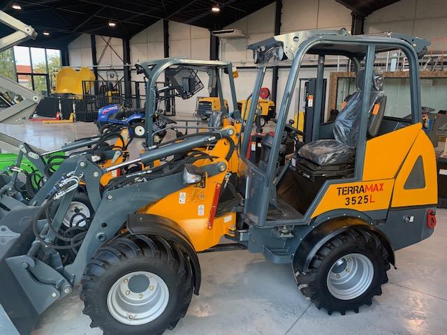 Articulated loader Terramax 3525L